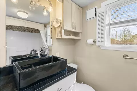 Bath - 64 Hazard Ave, Warwick, RI 02889 photo 2 of 2
