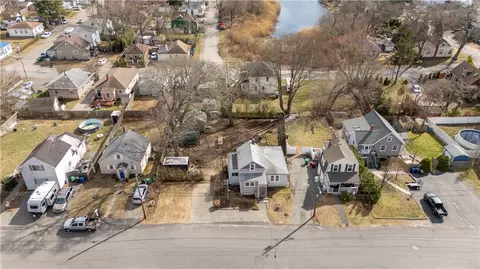 View/Area - 64 Hazard Ave, Warwick, RI 02889 photo 9 of 10
