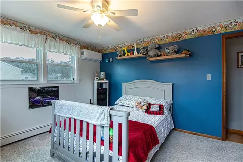 Bedroom - 45 Thibeault Ave, Woonsocket, RI 02895 photo 5 of 6