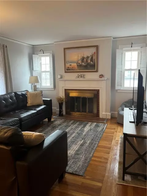Living - 11 Macarthur Dr, Warwick, RI 02889 photo 2 of 2