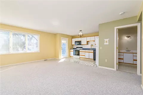Living - 60 Margin St #104, Westerly, RI 02891 photo 4 of 6
