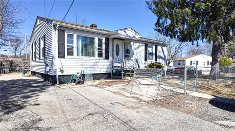 57 Lubec St, Providence, RI 02904