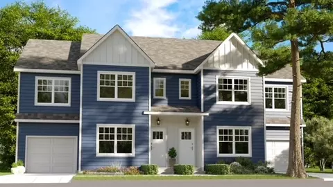 8 Kensington Way, Johnston, RI 02919