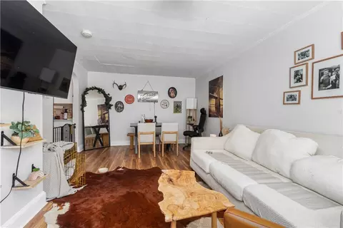 39 Fair St, Warwick, RI 02888 photo 4