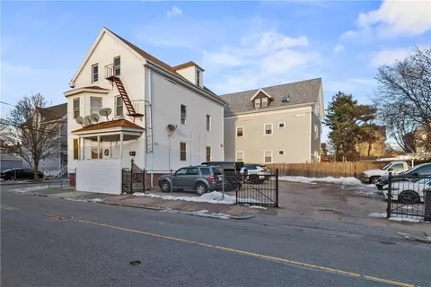 344 Bucklin St, Providence, RI 02907