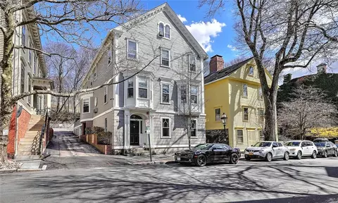 129 Benefit St #3, Providence, RI 02906