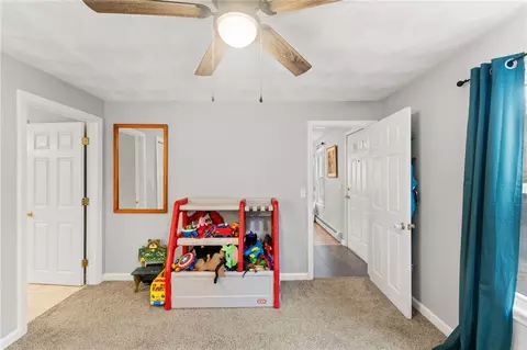 Bedroom - 287 6th Ave, Woonsocket, RI 02895 photo 3 of 9