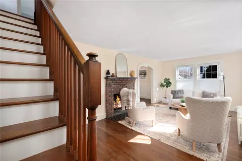 Living - 8 Druid Rd, Warwick, RI 02888 photo 1 of 2