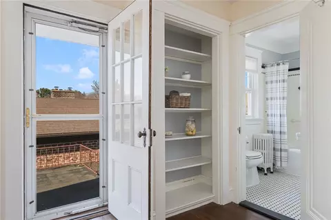 Entry Way - 8 Druid Rd, Warwick, RI 02888 photo 5 of 5
