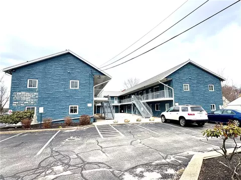 94 Cowesett Ave #18, West Warwick, RI 02893