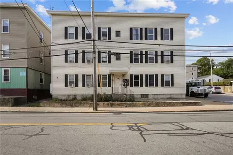257 Manville Rd, Woonsocket, RI 02895 photo 2