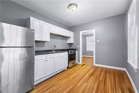 606 Providence St, Woonsocket, RI 02895 photo 4