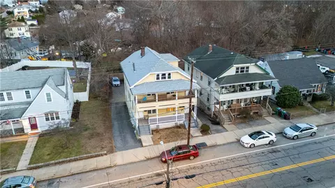 606 Providence St, Woonsocket, RI 02895 photo 13