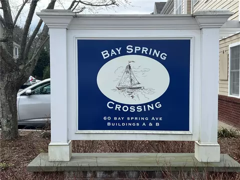 60 Bay Spring Ave #B6, Barrington, RI 02806