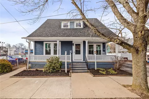 62 Bain St, Cranston, RI 02920