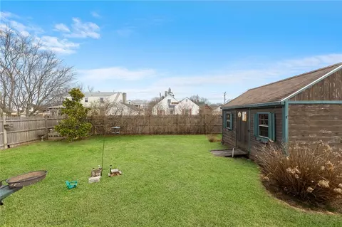 253 Chapmans Ave, Warwick, RI 02886 photo 39
