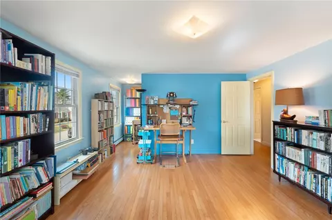 253 Chapmans Ave, Warwick, RI 02886 photo 31