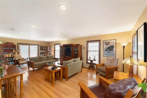 253 Chapmans Ave, Warwick, RI 02886 photo 12