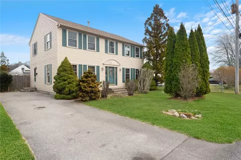 253 Chapmans Ave, Warwick, RI 02886 photo 3