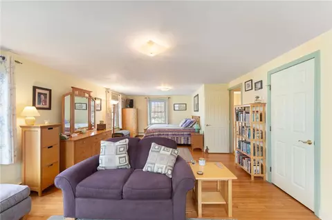253 Chapmans Ave, Warwick, RI 02886 photo 27