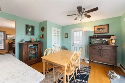 253 Chapmans Ave, Warwick, RI 02886 photo 9