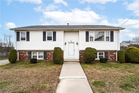 71 Verdi St, North Providence, RI 02904