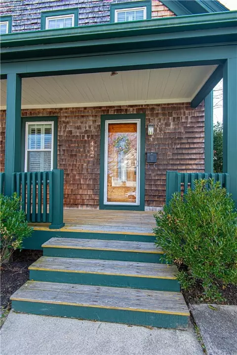 Exterior - 442 Summer St, Woonsocket, RI 02895 photo 4 of 9