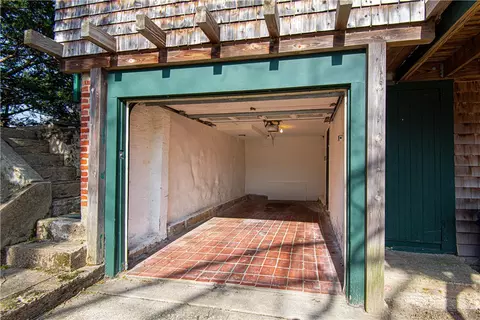 Exterior - 442 Summer St, Woonsocket, RI 02895 photo 8 of 9