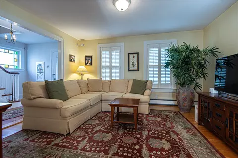 Living - 442 Summer St, Woonsocket, RI 02895 photo 1 of 3