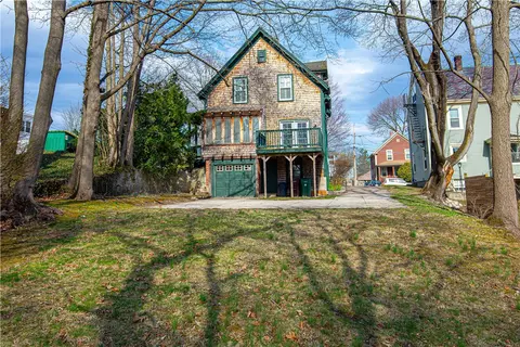 Exterior - 442 Summer St, Woonsocket, RI 02895 photo 3 of 9