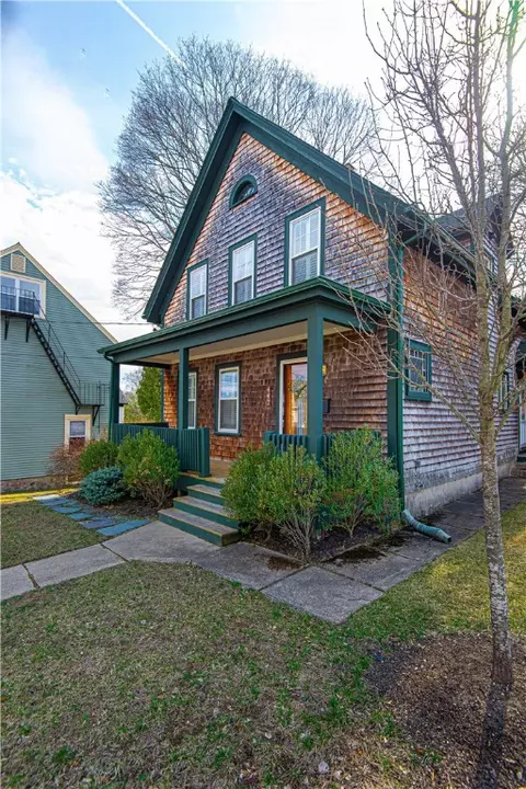 Exterior - 442 Summer St, Woonsocket, RI 02895 photo 9 of 9