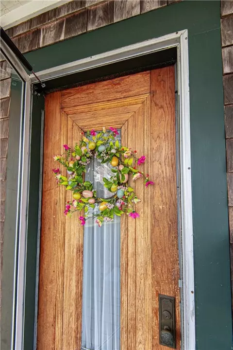 Entry Way - 442 Summer St, Woonsocket, RI 02895 photo 1 of 10