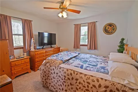Bedroom - 4 Branberry Dr, Westerly, RI 02891 photo 2 of 3