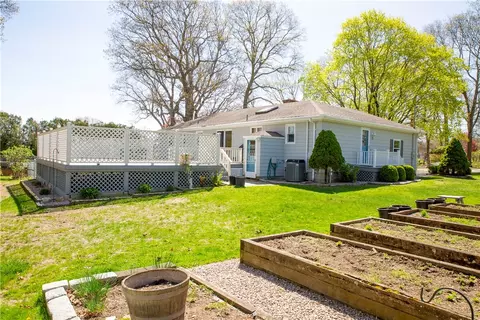 Exterior - 4 Branberry Dr, Westerly, RI 02891 photo 5 of 5
