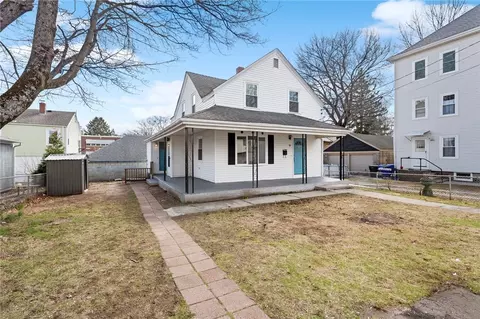 10 Redfern St, North Providence, RI 02911