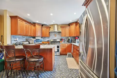 Kitchen - 90 Point Ave, Warwick, RI 02889 photo 1 of 3