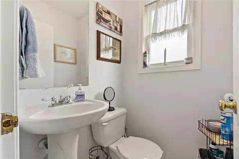 14 Meadowview Ter, Westerly, RI 02891 photo 12