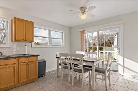 14 Meadowview Ter, Westerly, RI 02891 photo 39