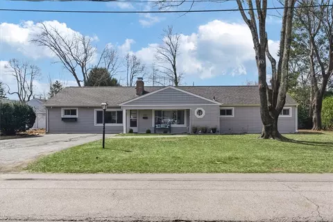 177 Overfield Rd, East Greenwich, RI 02818