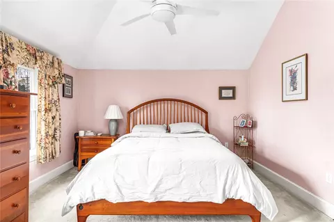 Bedroom - 35 Touisset Rd, Warren, RI 02885 photo 1 of 2