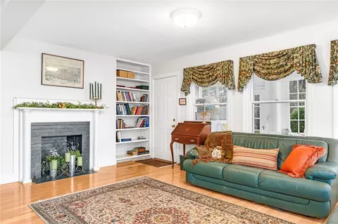 Living - 35 Touisset Rd, Warren, RI 02885 photo 1 of 4