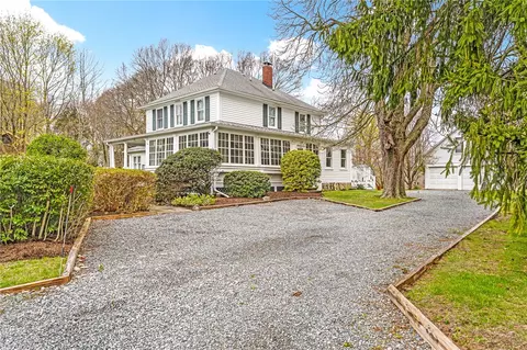 Exterior - 35 Touisset Rd, Warren, RI 02885 photo 1 of 5