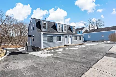 31 Farnum Pike #1, Smithfield, RI 02917