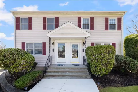 2970 Mendon Rd #2, Cumberland, RI 02864