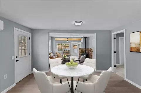 171 Lakehurst Dr, Coventry, RI 02816