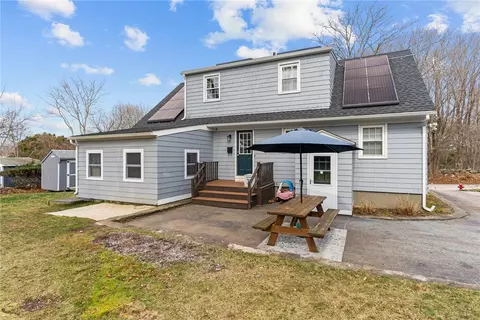 8 Penston Ave, Westerly, RI 02891 photo 8
