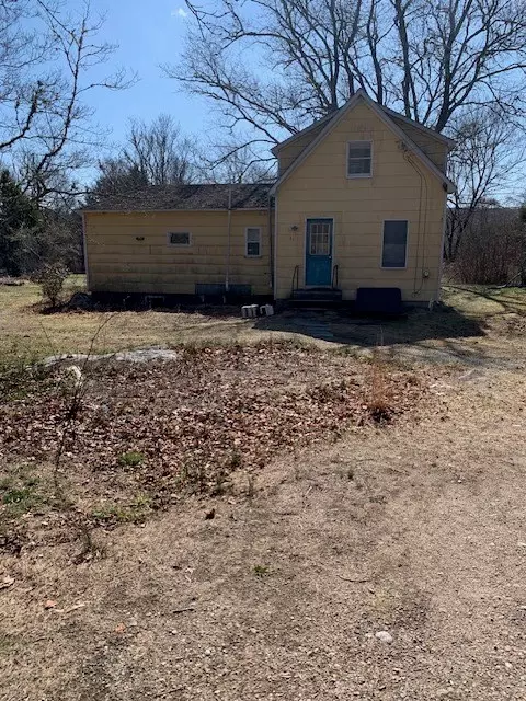 57 Kenyon School Rd, Richmond, RI 02836