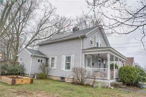 48 Natick Ave, Warwick, RI 02886 photo 4