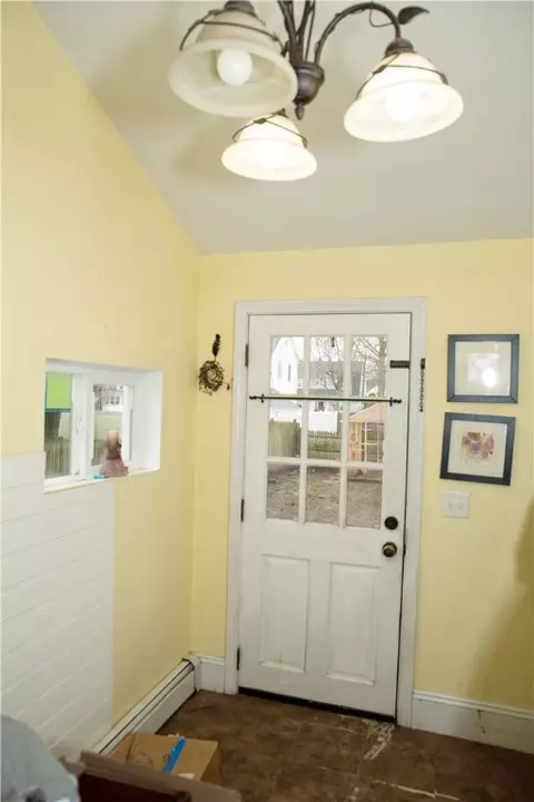 48 Natick Ave, Warwick, RI 02886 photo 10