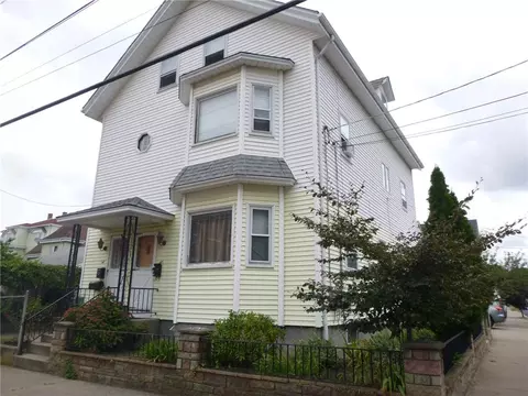 45 Park St, Pawtucket, RI 02860